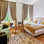 Strzelecka 34 Lägenhetshotell 4*