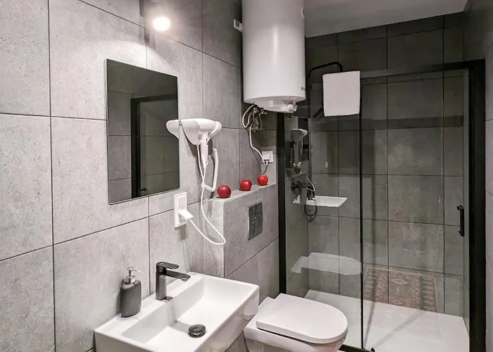 Strzelecka 34 Aparthotel 4*