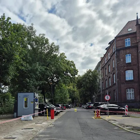 Strzelecka 34 * Poznan