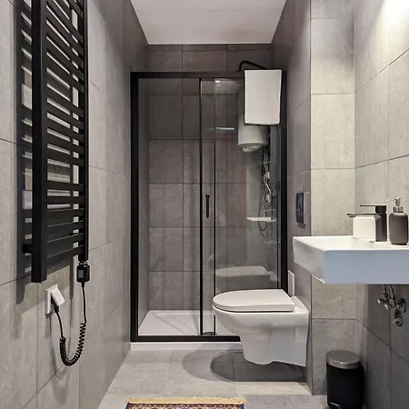Strzelecka 34 Апарт-готель Познань