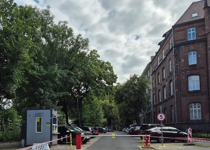 Strzelecka 34 4* Poznań